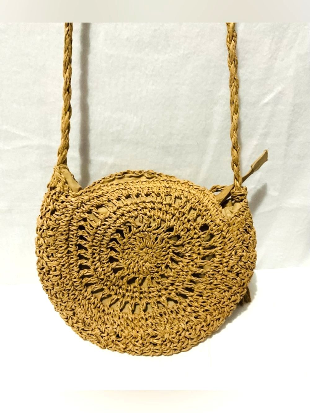 Boho Round Woven Straw Crossbody Bag - Natural Raffia Circle Purse Tassel
